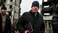 Britannian entinen pääministeri Boris Johnson kuvattuna sunnuntaina Venäjän hyökkäyksen raunioittamassa Borodjankassa Ukrainassa. Samaan aikaan Britanniassa on noussut kohu hänen velkajärjestelyistään ja niiden mahdollisista yhteyksistä BBC:n hallituksen puheenjohtajan valintaan.