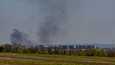 Bahmutista Itä-Ukrainassa nousi 3. toukokuuta savua.