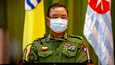 Myanmarin armeijan tiedottaja Zaw Min Tun puhui tiedotustilaisuudessa tammikuussa. Hän ei kiistä BBC:n väitteitä sotilaiden tekemistä joukkosurmista.