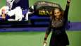 Serena Williams tuuletti avauskierroksen voittoa US Openissa.