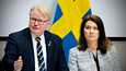 Puolustusministeri Peter Hultqvist ja ulkoministeri Ann Linde kertoivat Ruotsin Nato-analyysista perjantaina. He eivät kertoneet tilaisuudessa henkilökohtaisia Nato-kantojaan.
