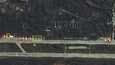Спутниковые фотографии авиабазы Оленья на Кольском полуострове, сделанные 7 октября. Красным помечены бомбардировщики Ту-160, жёлтым - Ту-95. Фото: Planet Labs