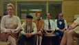 Wes Andersonin elokuvassa näyttelijät ovat paperinukkemaisia esineitä fiktiivisessä toimituksessa: Elisabeth Moss, Owen Wilson, Tilda Swinton, Fisher Stevens ja Griffin Dunne.