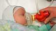 Vauvaa hoidettiin RS-viruksen vuoksi Naistenklinikalla vuonna 2005.