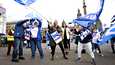 Skotlannin itsenäisyyden kannattajat järjestivät mielenosoitusmarssin Glasgow’ssa vappupäivänä 1. toukokuuta.