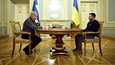 Presidentit Niinistö ja Zelenskyi keskustelivat Kiovassa tiistaina.
