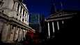 Britannian rahoitusmarkkinoilla on ollut kovaa turbulenssia viime viikkoina. Kuvassa Englannin keskuspankin rakennus Lontoossa.