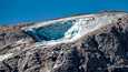 Dolomiittien Marmolada-vuorella oleva jäätikkö, jossa mitattiin ennätyksellinen 10 celsiusasteen lämpötila 3. heinäkuuta.