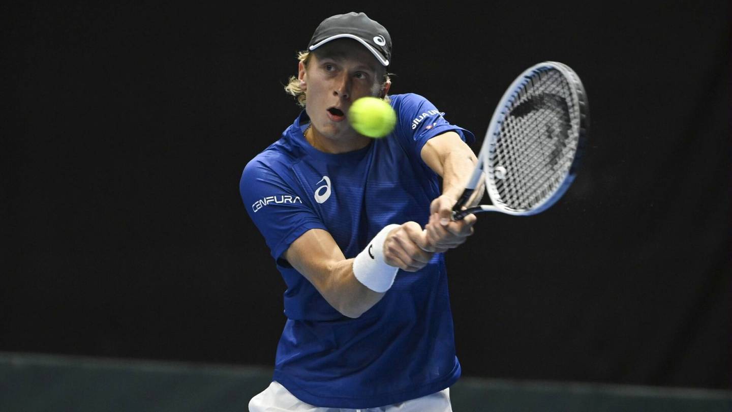 Tennis | Emil Ruusuvuori paineli jo välieriin Intian ATP-turnauksessa – uran ensimmäinen turnausvoitto lähenee