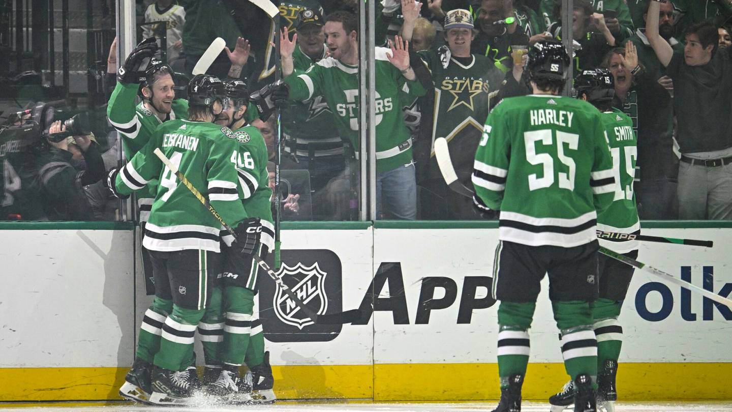 Jääkiekko | Leijonien vahvistukset jäivät haaveeksi – hallitseva mestari laulukuoroon NHL:ssä