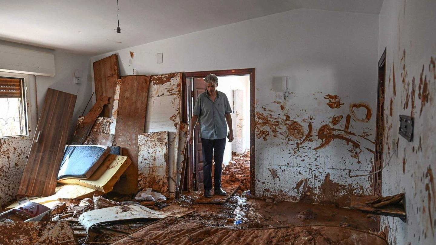 Libyan tulvat | Kahdeksan ihmistä määrättiin pidätettäviksi tulva­tuhojen vuoksi