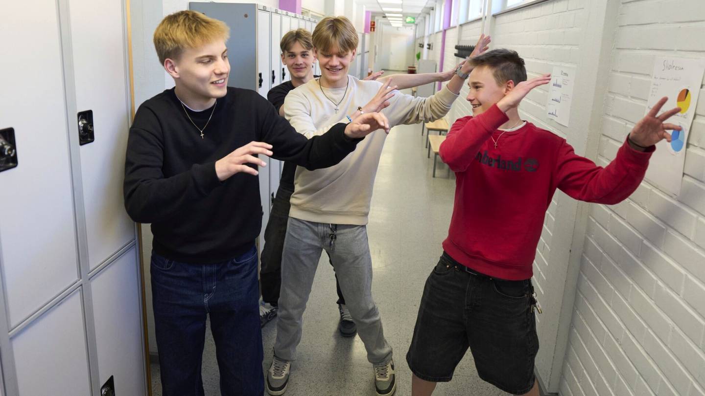 Some | Vantaalaiset teini­pojat julkaisivat ”ujon” tanssi­videon, jonka on nähnyt jo lähes 20 miljoonaa ihmistä
