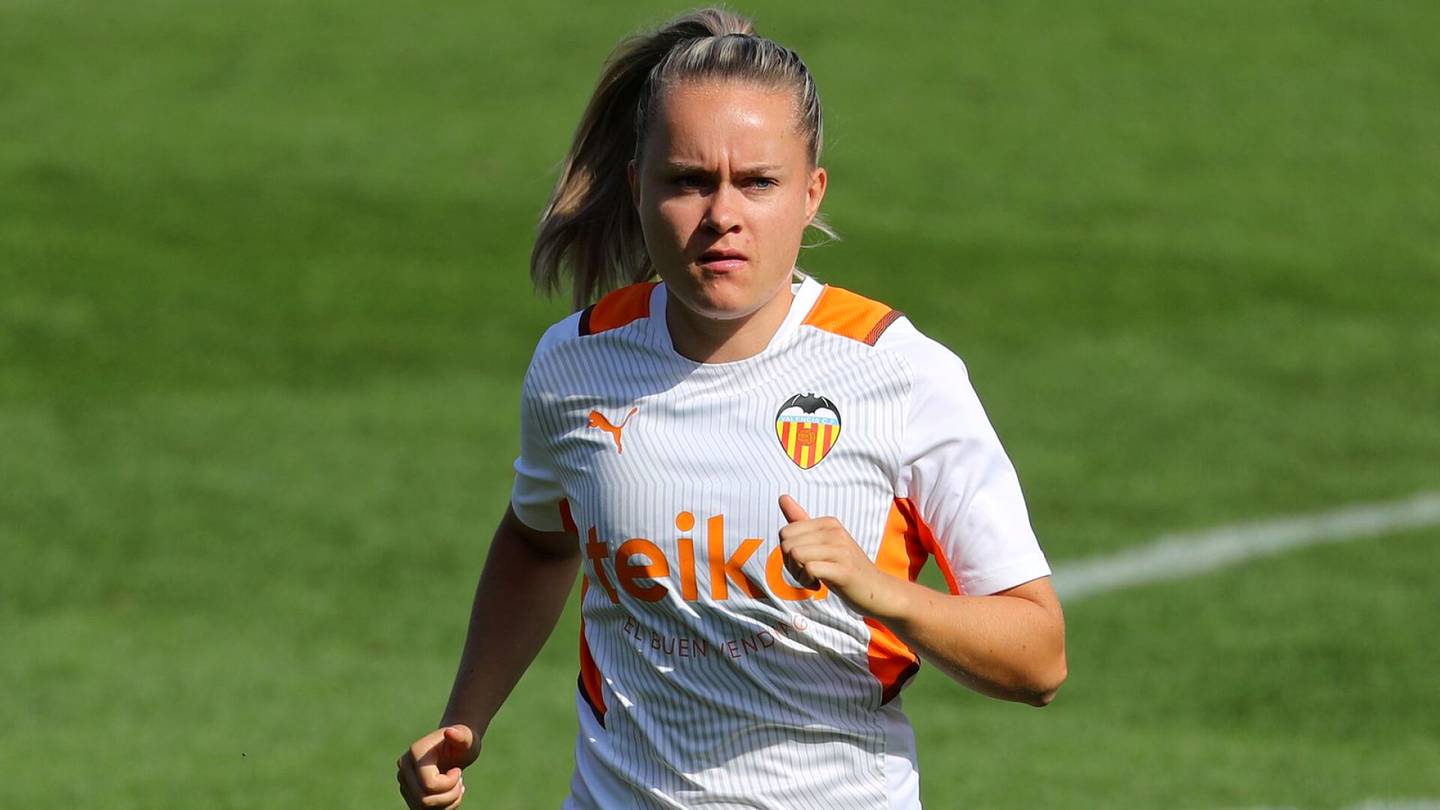 Jalkapallo | Espanjassa pelannut Helmareiden Iina Salmi: ”Rubiales ei ymmärtänyt tehneensä väärin, mikä on erikoista”