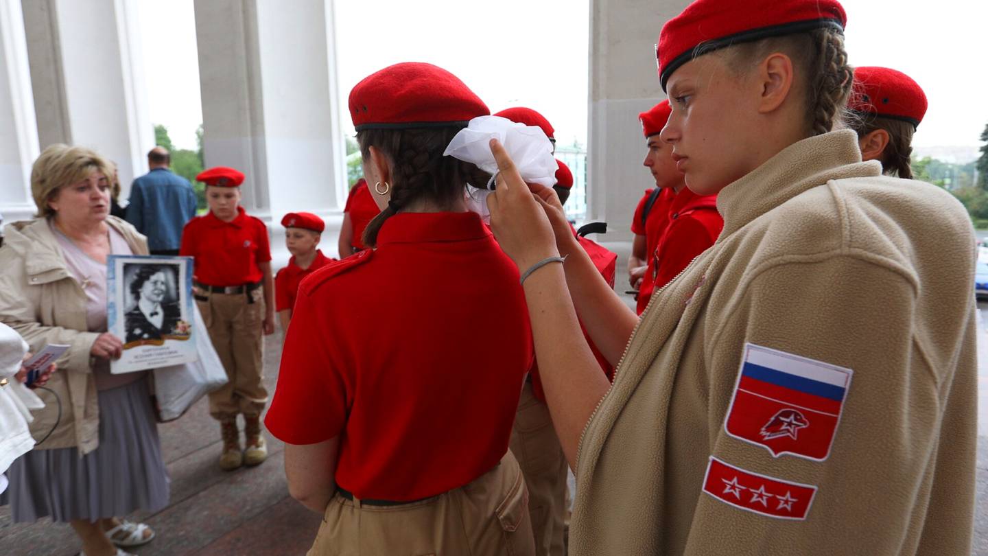 HS Moskovassa | Venäjällä sotilaiden perheet saavat irtisanomissuojan, opiskelupaikat ja lainakorot anteeksi – ovatko he todella maan ”uusi eliitti”?