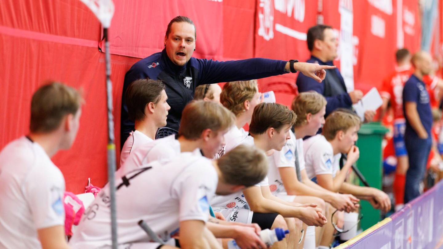 Salibandy | F-liigan hännille juuttunut Erä­viikingit vaihtaa valmentajaa