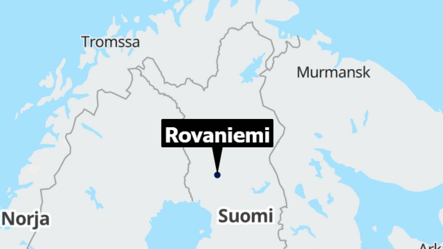Rovaniemi | Syvälle pientareen pohjalle vajonneesta autosta pelastettiin kolme vakavasti loukkaantunutta purkamalla rakenteita