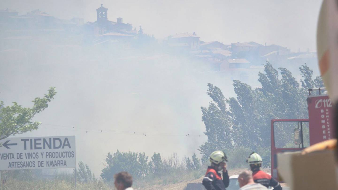 Metsäpalot | Poikkeuksellisen helle­­aallon yllyttämiä metsä­paloja vastaan on taisteltu eri puolilla Eurooppaa, ihmisiä evakuoitu muun muassa Saksassa ja Kreikassa