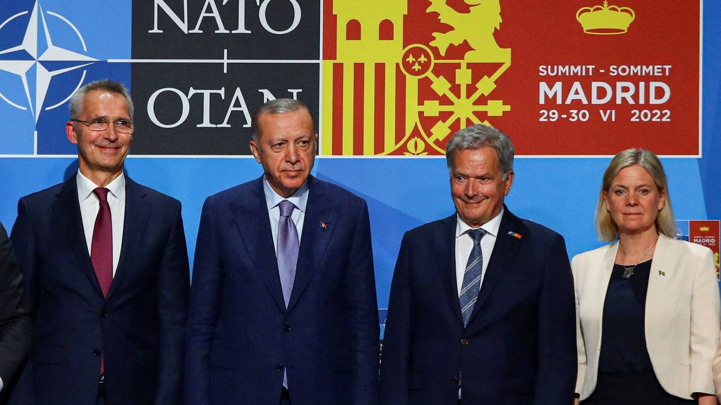 Nato | HS:n lähteet: Turkki aikoo ratifioida Suomen Nato-jäsenyyden ennen toukokuun vaaleja