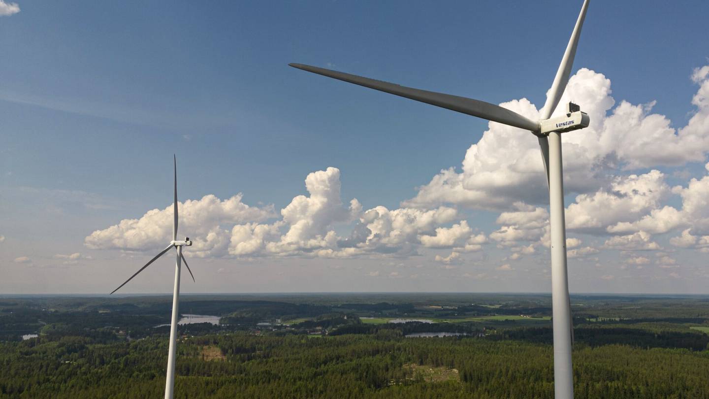 Tuulivoima | Työryhmä: Tuulivoiman rakentaminen Itä-Suomeen onnistuu, mutta uusista tutkista tulisi tuulivoimayhtiöille iso lisälasku