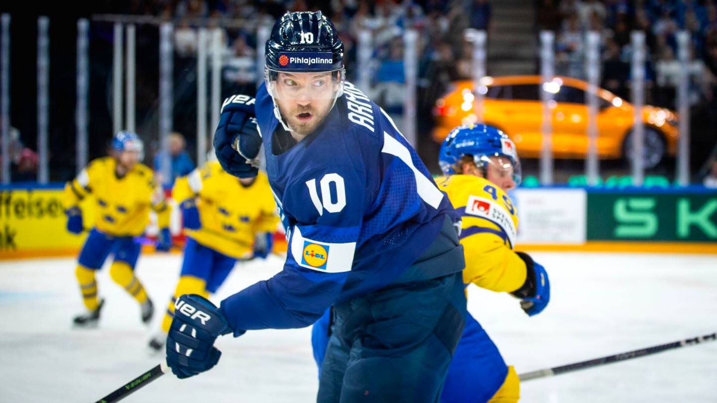 Jääkiekko | Joel Armia voi joutua farmiliigaan – toisella suomalais­pelaajalla erikoinen saaga NHL:ssä