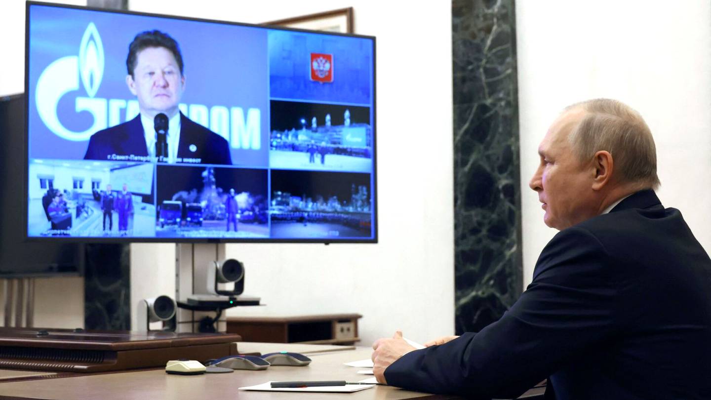 Venäjä | Putin avasi Siperian suuren kaasu­kentän, vienti Kiinaan aiotaan yli kaksin­kertaistaa