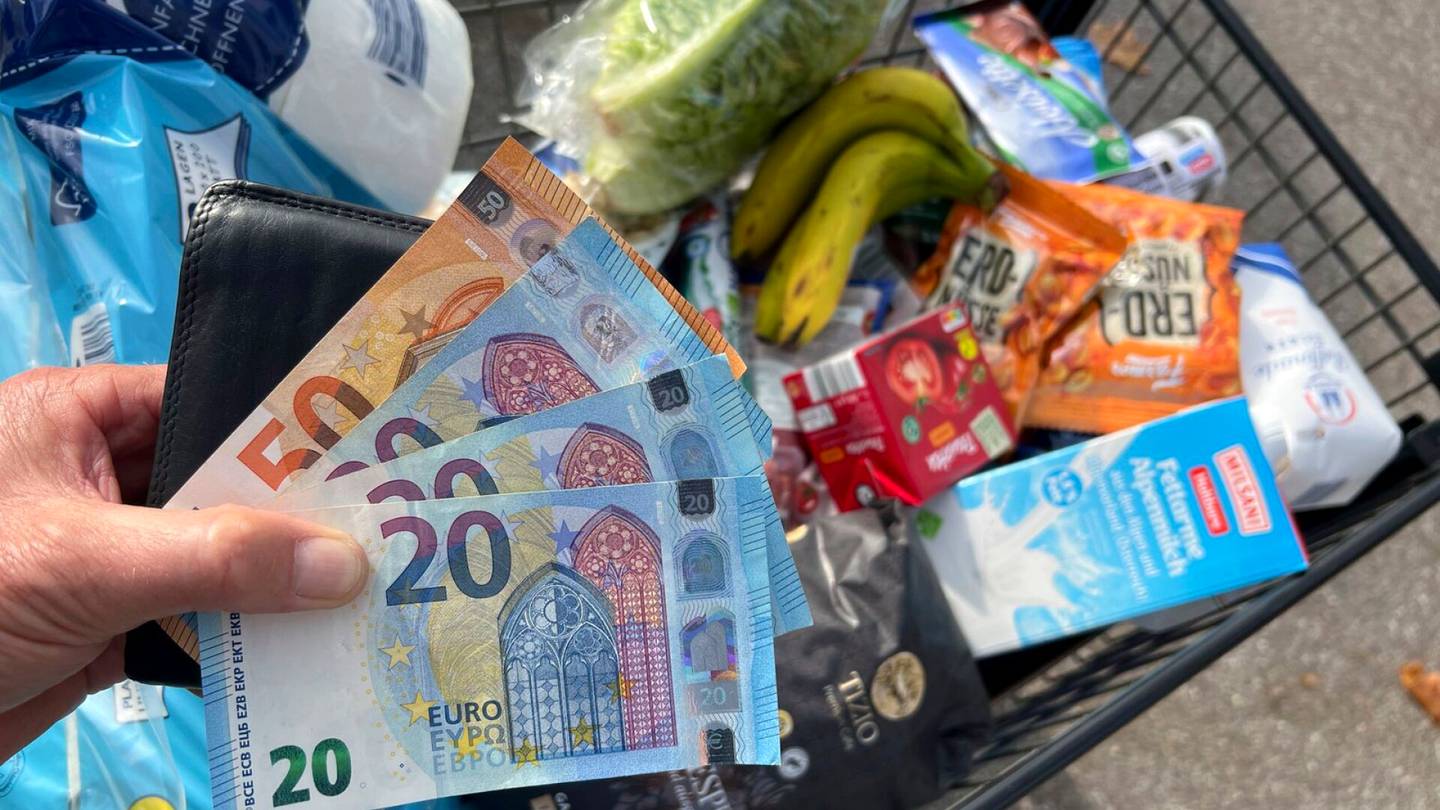 Palkat | Tutkimus: Eurooppalaisten ostokyky on heikentynyt eniten