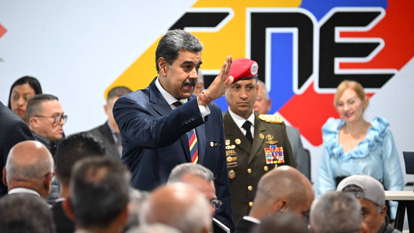 Venezuela | Opposition vaino kiihtyy, vaikka Maduro väitti sitoutuvansa vaalitulokseen