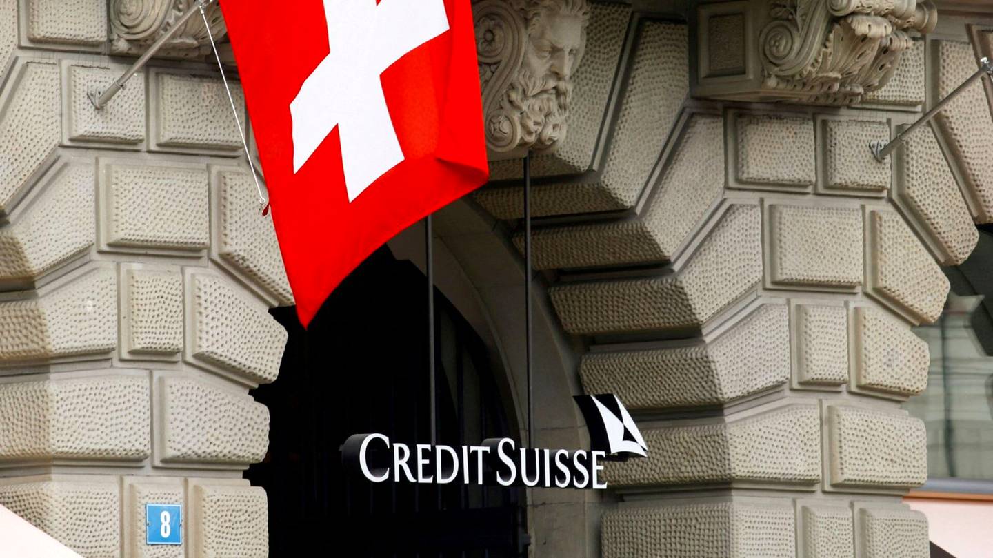 Pankit | Credit Suisse tarvitsee lisää rahaa, pääoma­vaje voi paisua 8 miljardiin euroon