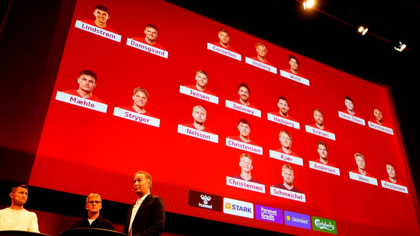 Jalkapallo | Fifa kielsi Tanskalta kantaa ottavat treenipaidat MM-kisoissa
