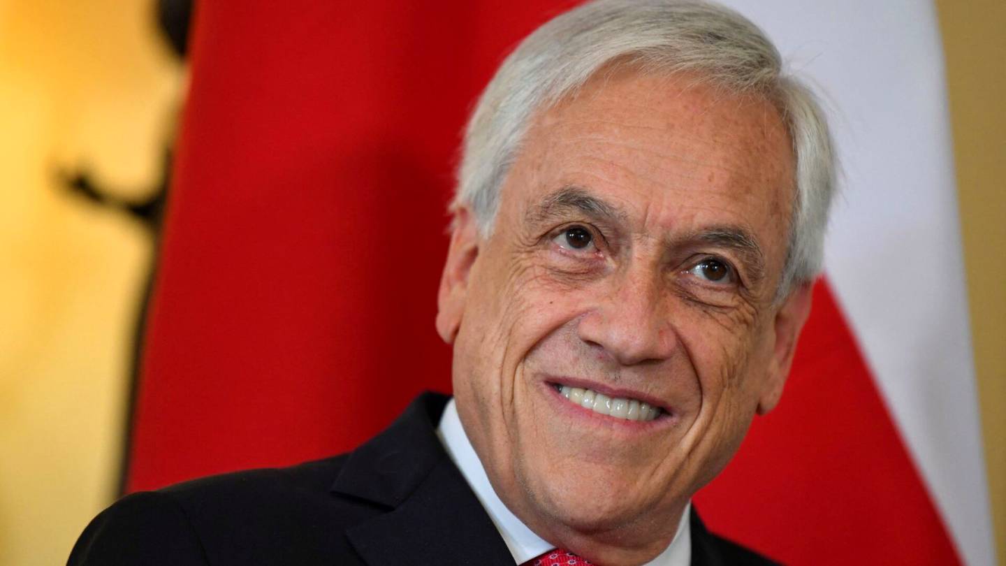 Kuolleet | Chilen edellinen presidentti Sebastián Piñera on kuollut helikopteri­turmassa