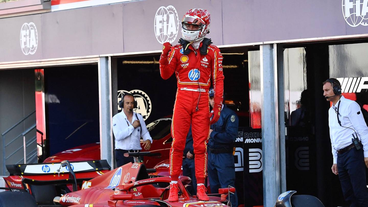 Formula 1 | Max Verstappen osui seinään Monacossa – kotiyleisön suosikki Charles Leclerc paalulle