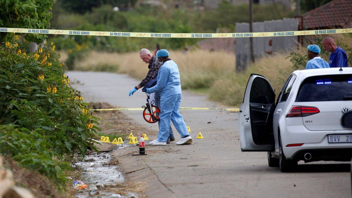 Rikokset | Kymmenen saman perheen jäsentä tapettiin Etelä-Afrikassa