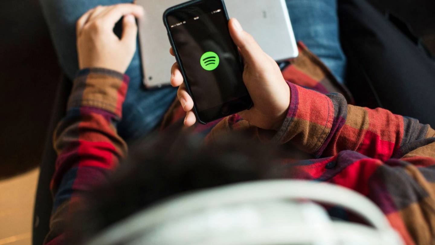 Rahanpesu | Ruotsalais­media: Jengi­rikolliset löysivät keinon käyttää Spotifyta rahan­pesuun