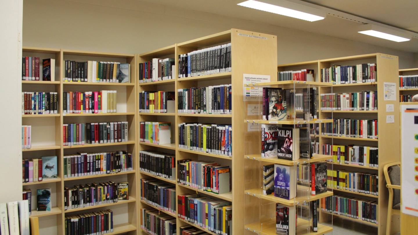 Lukijan mielipide | Kuntien säästöt uhkaavat kurjistaa kirjastoja