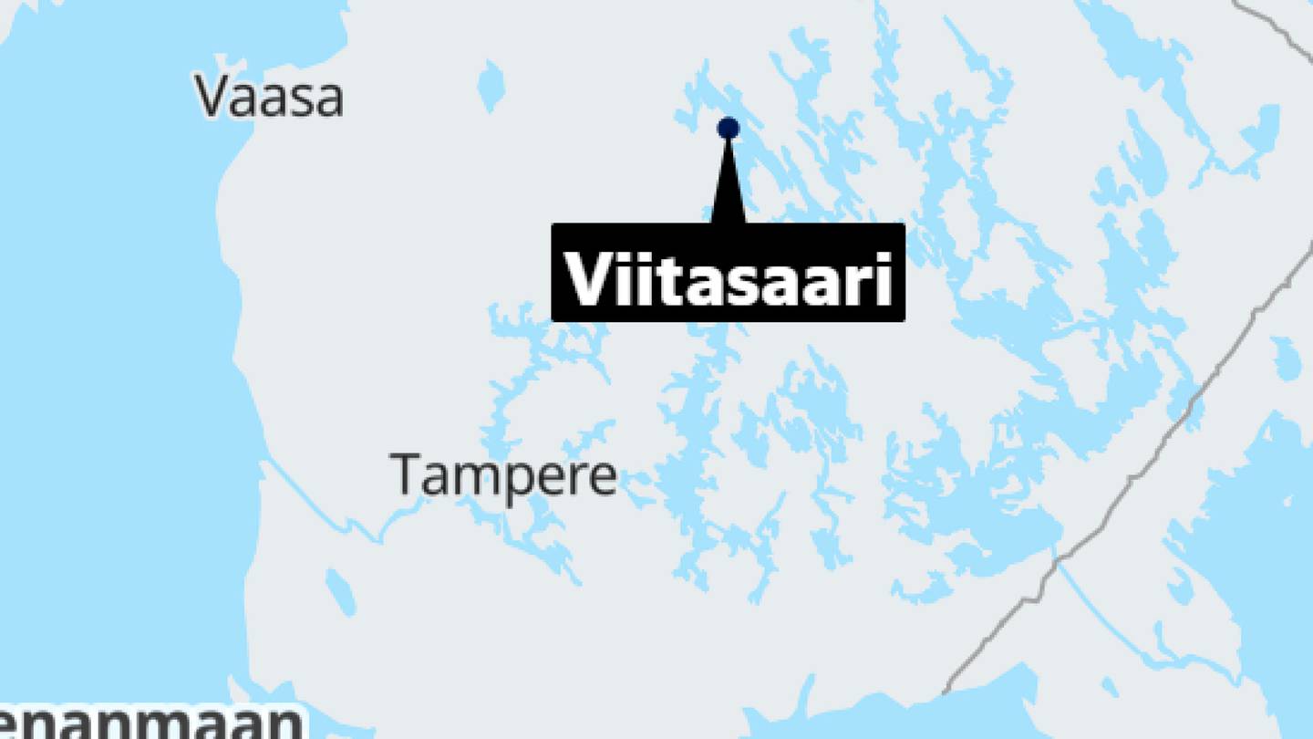 Onnettomuudet | Moottoripyöräilijä kuoli liikenne­onnettomuudessa Viita­saarella, Nelos­tie ruuhkautui
