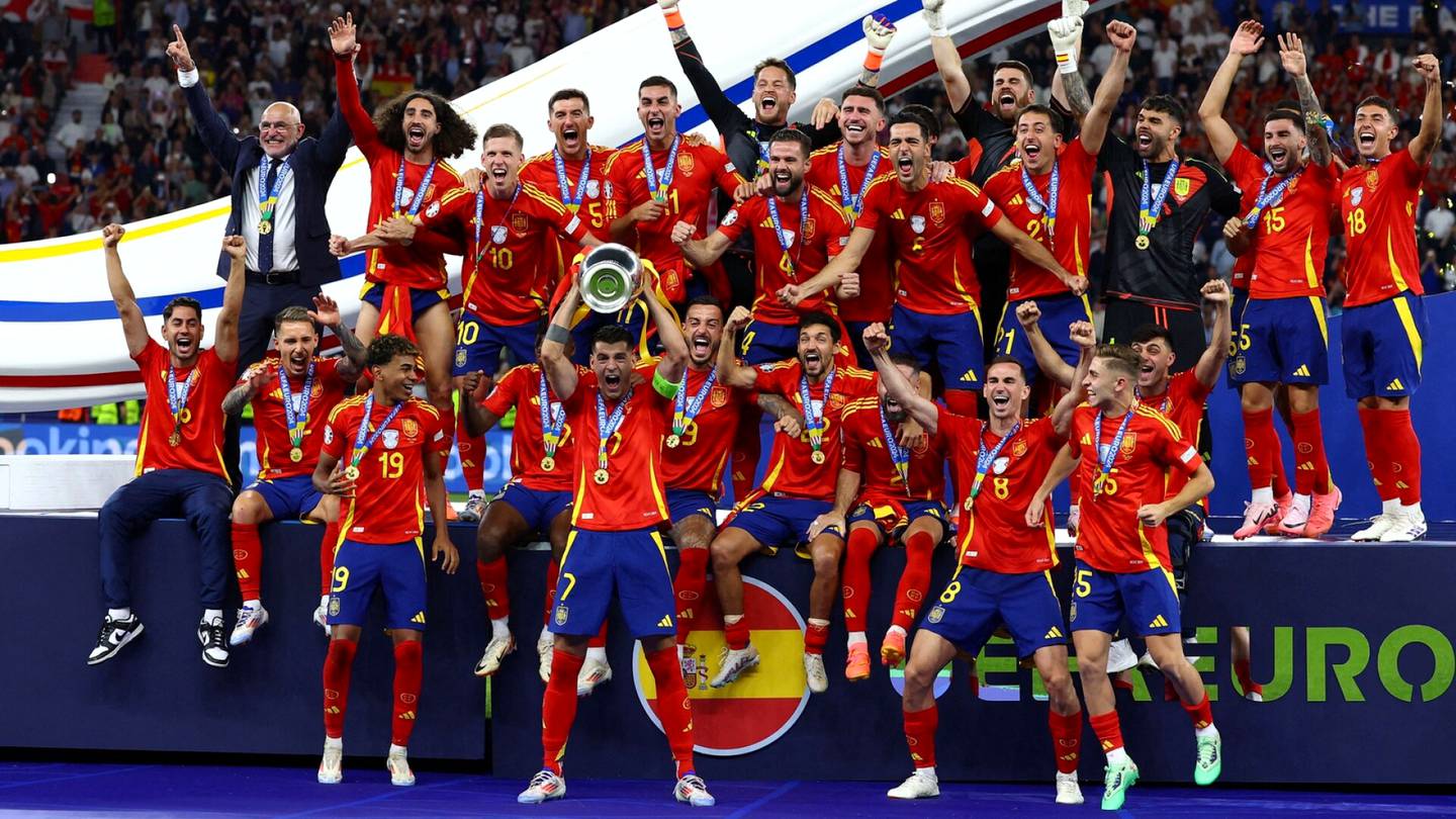 Jalkapallon EM-kisat | Espanjan mestaruuden taustalta paljastui uskomaton tilasto – 23 finaalivoittoa putkeen