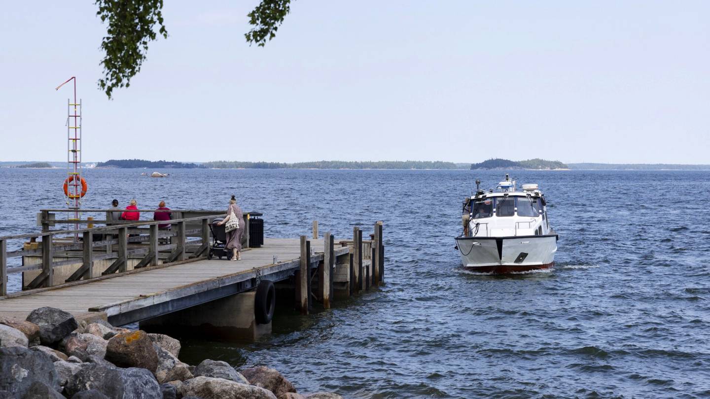 Liikenne | Porvoon ja Sipoon yhteys­alus­liikenne keskeytyi yllättäen – korvaavat liikennöitsijät löydetty