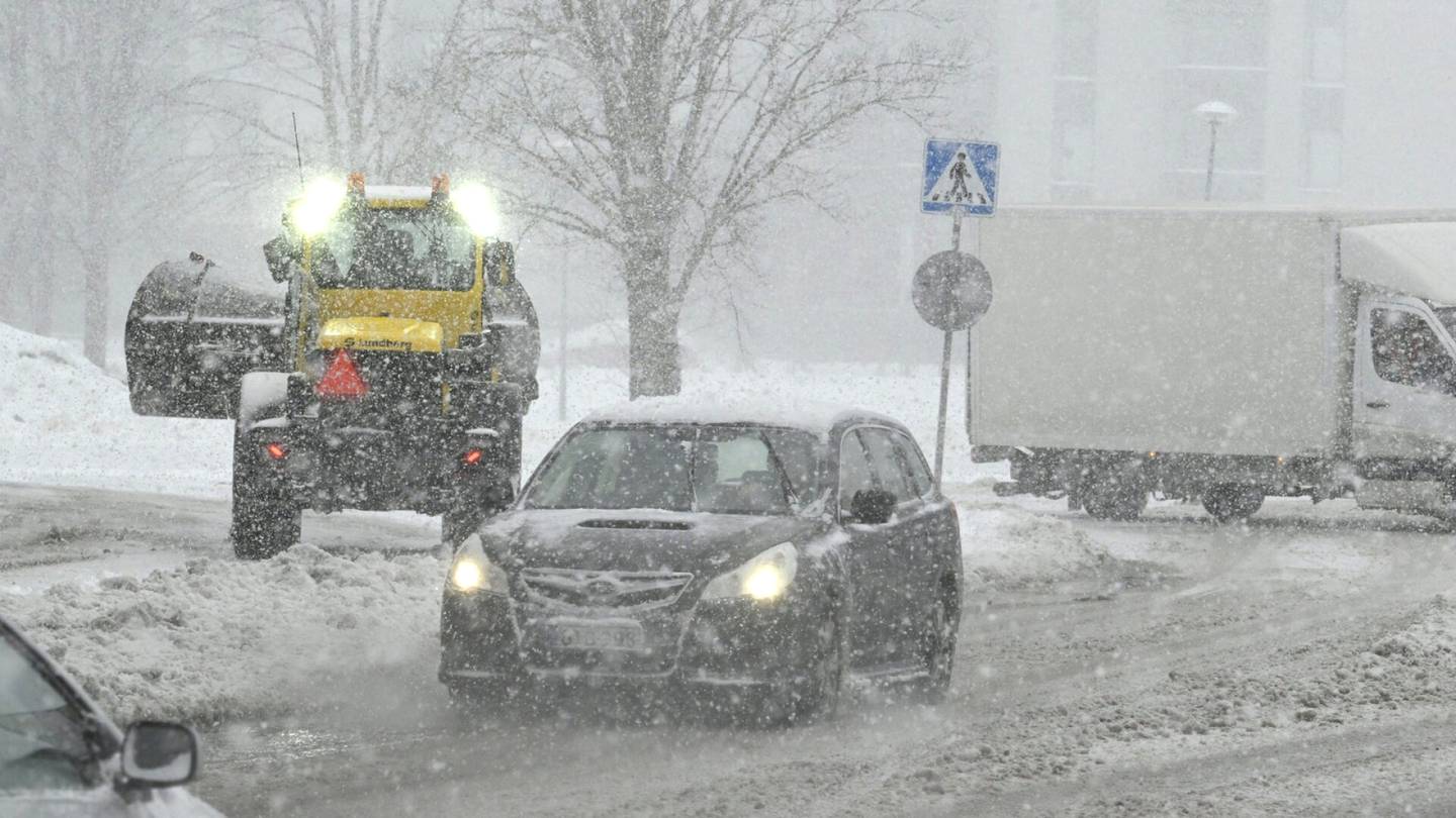 Sää | Helsingin seudulle luvataan kovaa lumi­myräkkää