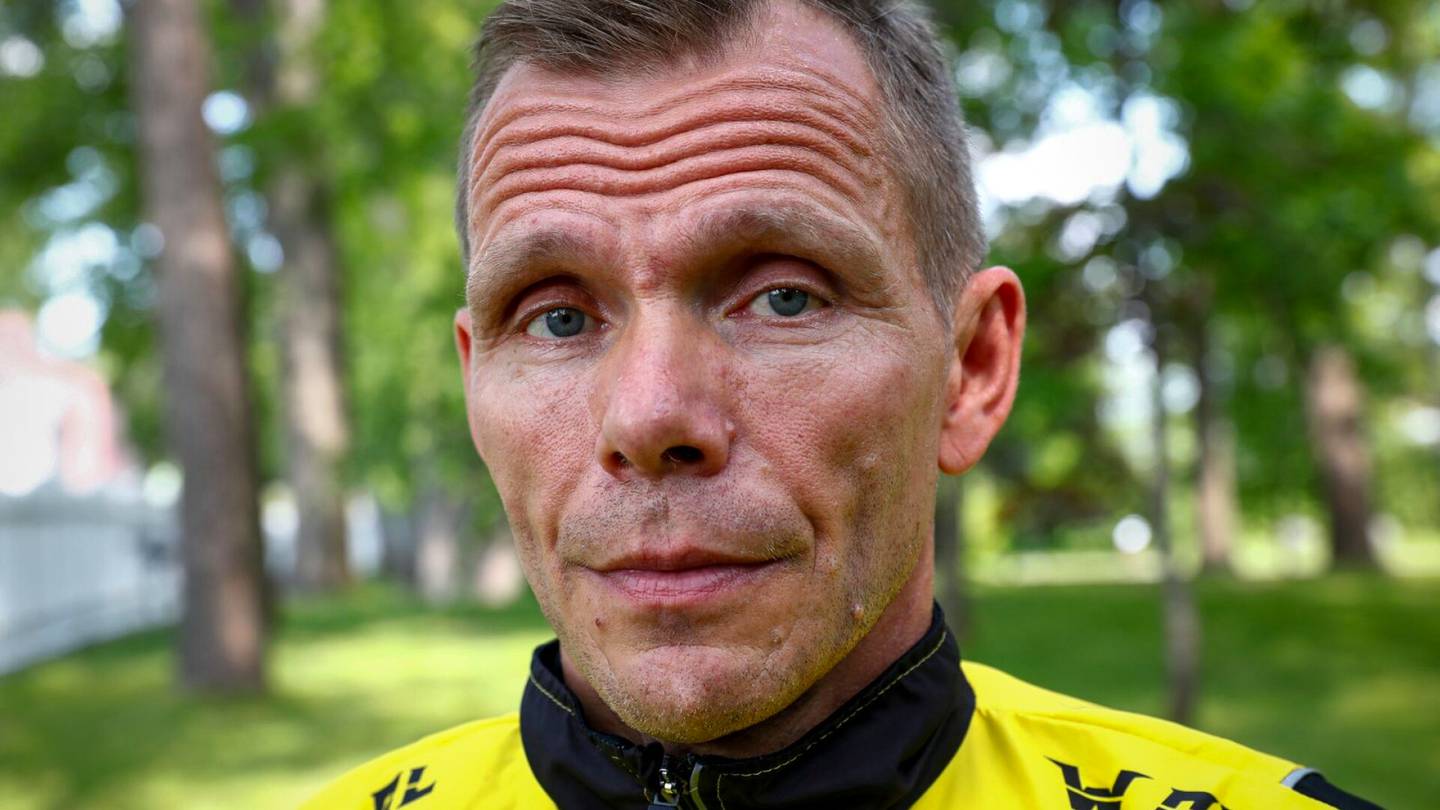 Suunnistus | Viikon­loppuna Jukolan viestissä juossut Raimo Arvola, 56, on kuollut