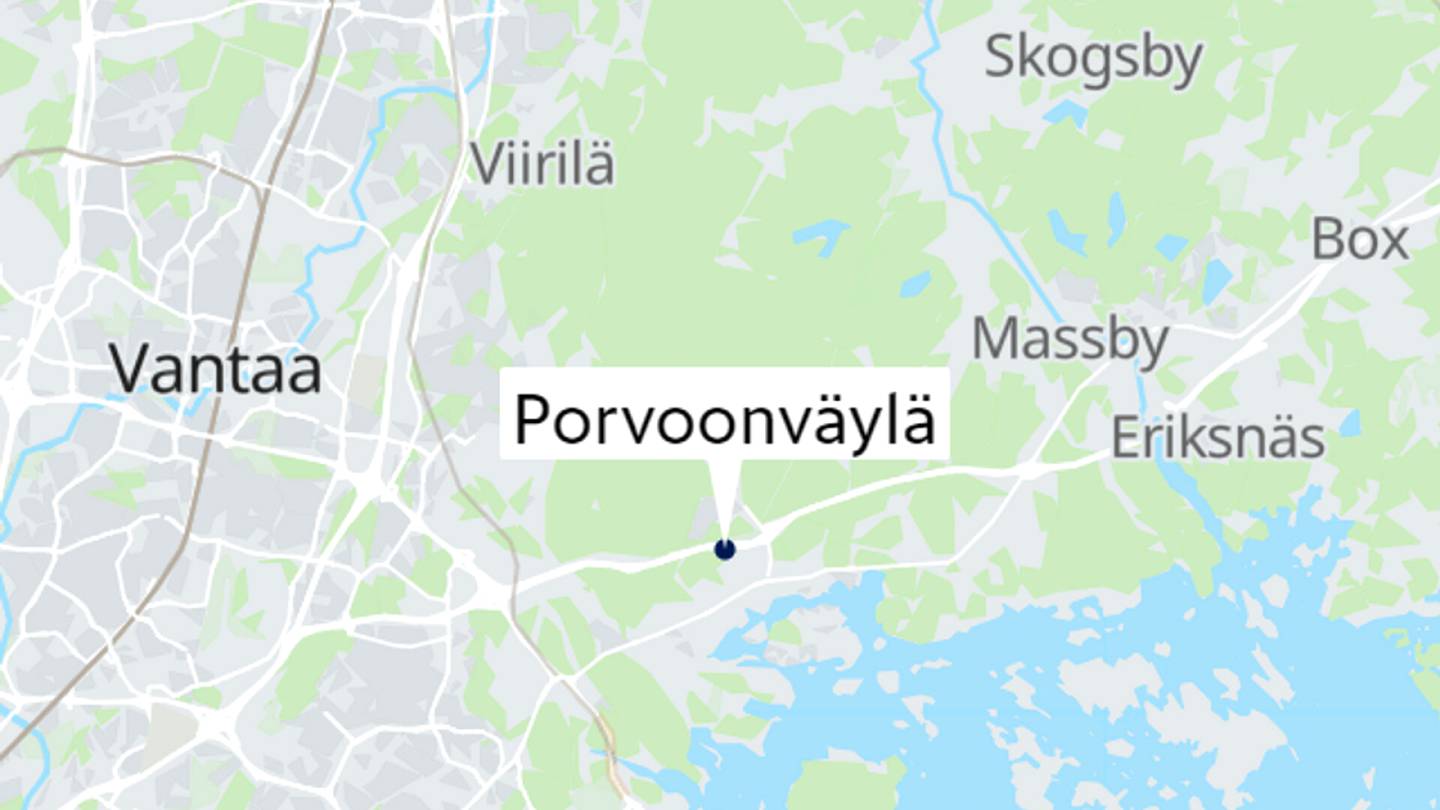 Helsinki | Poliisi pysäytti partiota paenneen autoilijan piikki­matolla Porvoon­väylällä