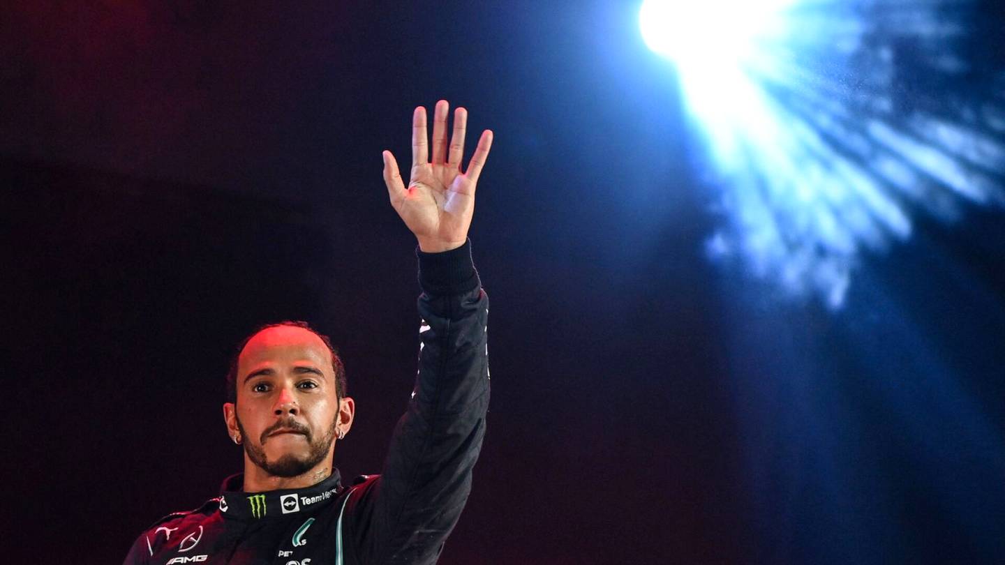Formula 1 | Uusi tieto Lewis Hamiltonin loikasta Ferrarille – italialaistalli ei saa sittenkään kaikkea haluamaansa?