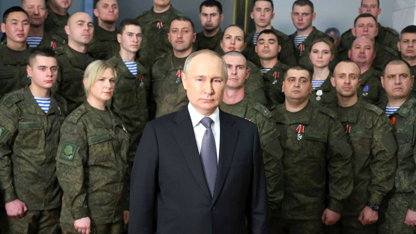 Передовица | Путин готовит свой народ к долгой войне и большим жертвам