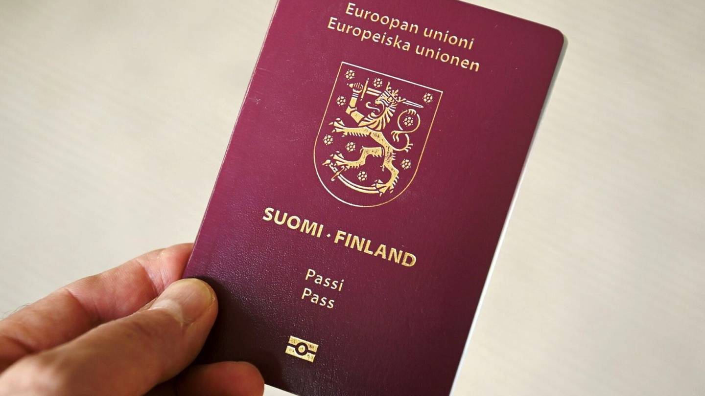 Hallitusneuvottelut | HS:n tiedot: Suomen kansalaisuuden saamiseen kaavaillaan tuloihin perustuvaa pika­kaistaa