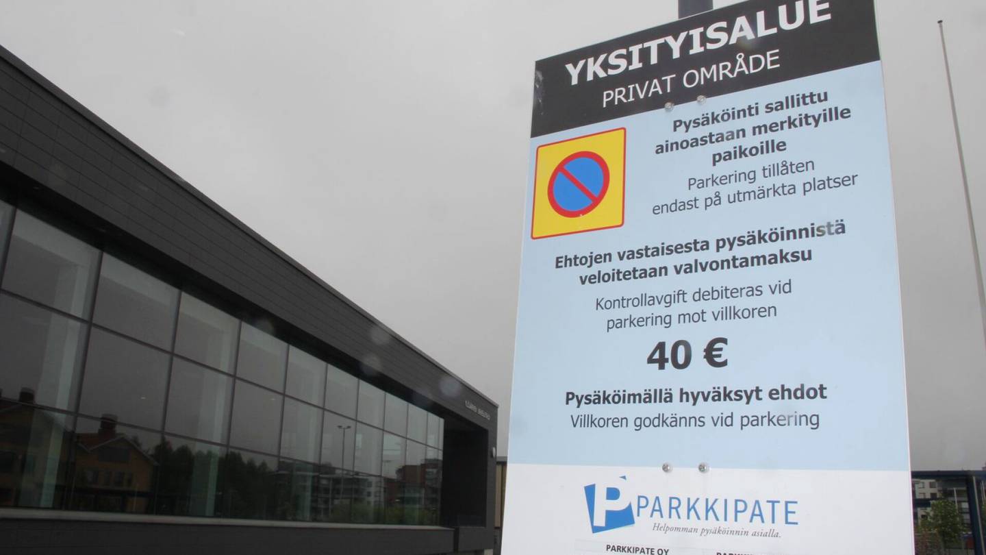 Pysäköinti | Juristi teki virheen parkkimaksu­sovelluksessa – Erehdys maksoi 600 euroa