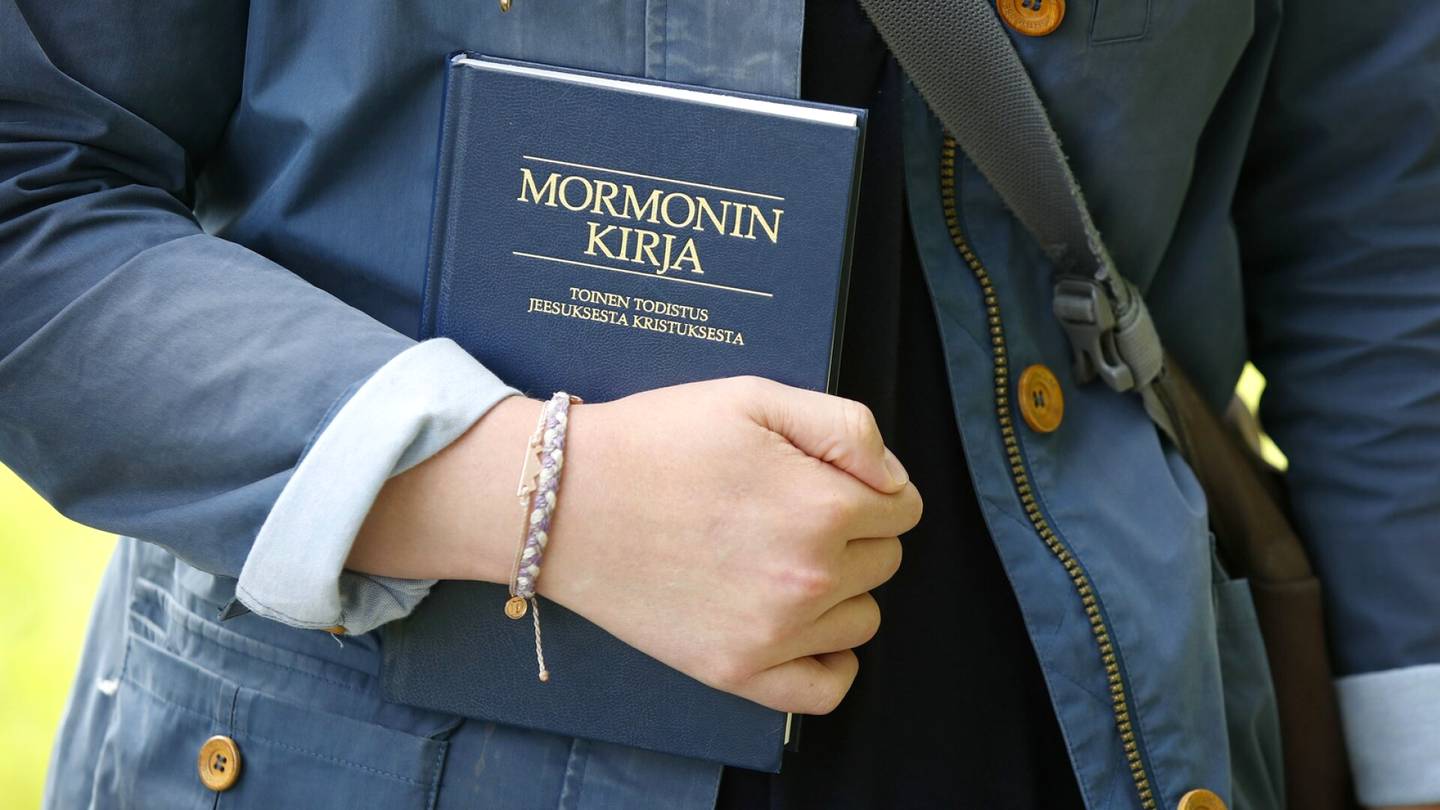 Uskonnot | Mormonikirkko yrittää houkutella nuoria lähetys­työhön monin uudistuksin