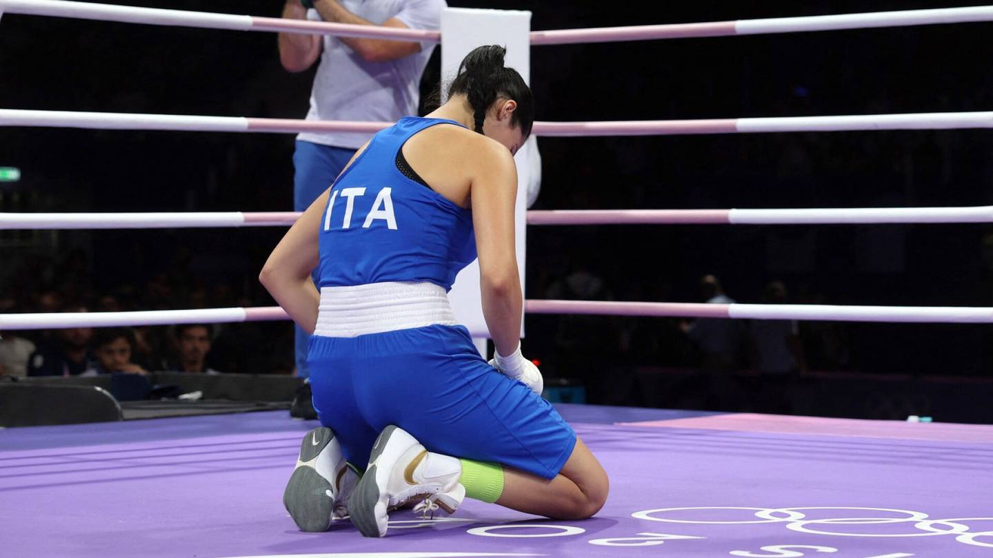Olympialaiset | Kohuottelun luovuttanut nyrkkeilijä murtui kyyneliin: ”Mietin, että tämä saa riittää”