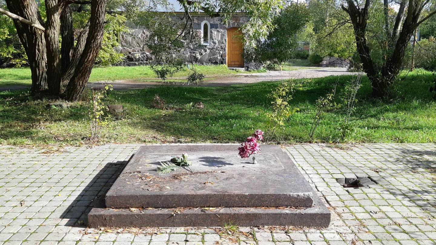 Venäjä | Sodassa kaatuneiden suomalaisten muistomerkki katosi Käkisalmesta