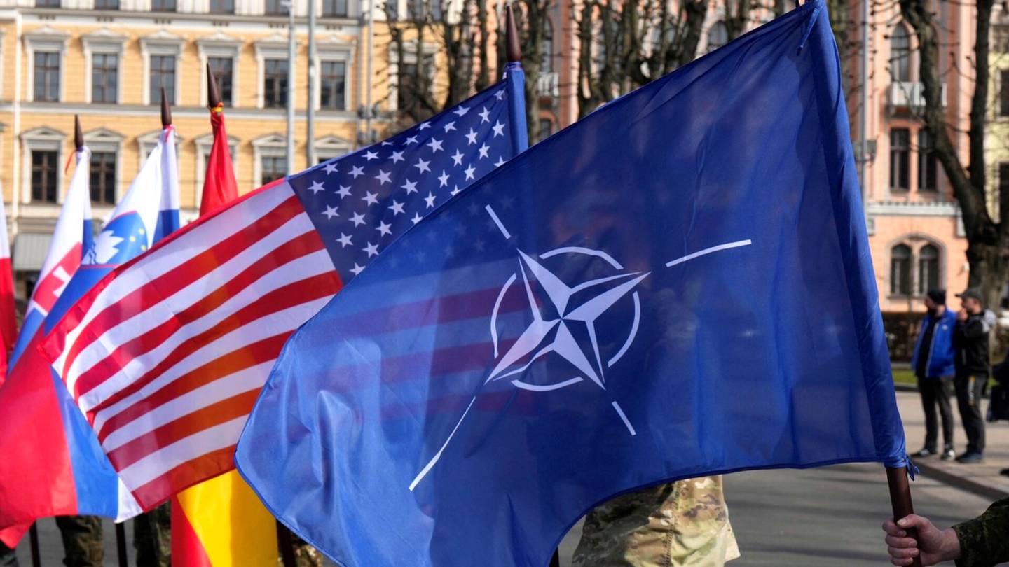 Nato | Pentagonin virka­mies IL:lle: USA suhtautuu Suomen toiveeseen Naton ala­esi­kunnasta myönteisesti