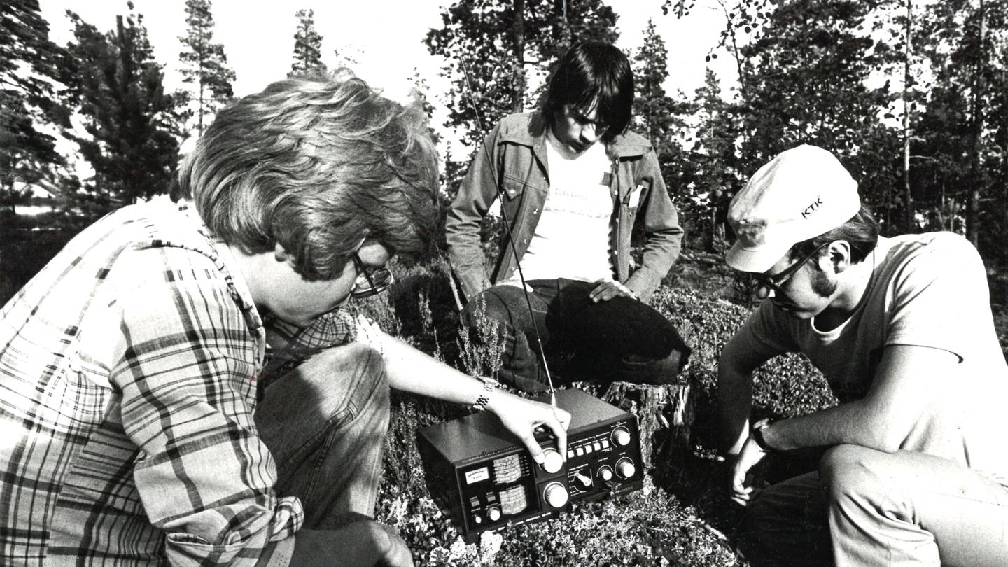HS 50 vuotta sitten 5.8.1974 | DX-kuuntelijat metsällä radiolähetykset saaliina