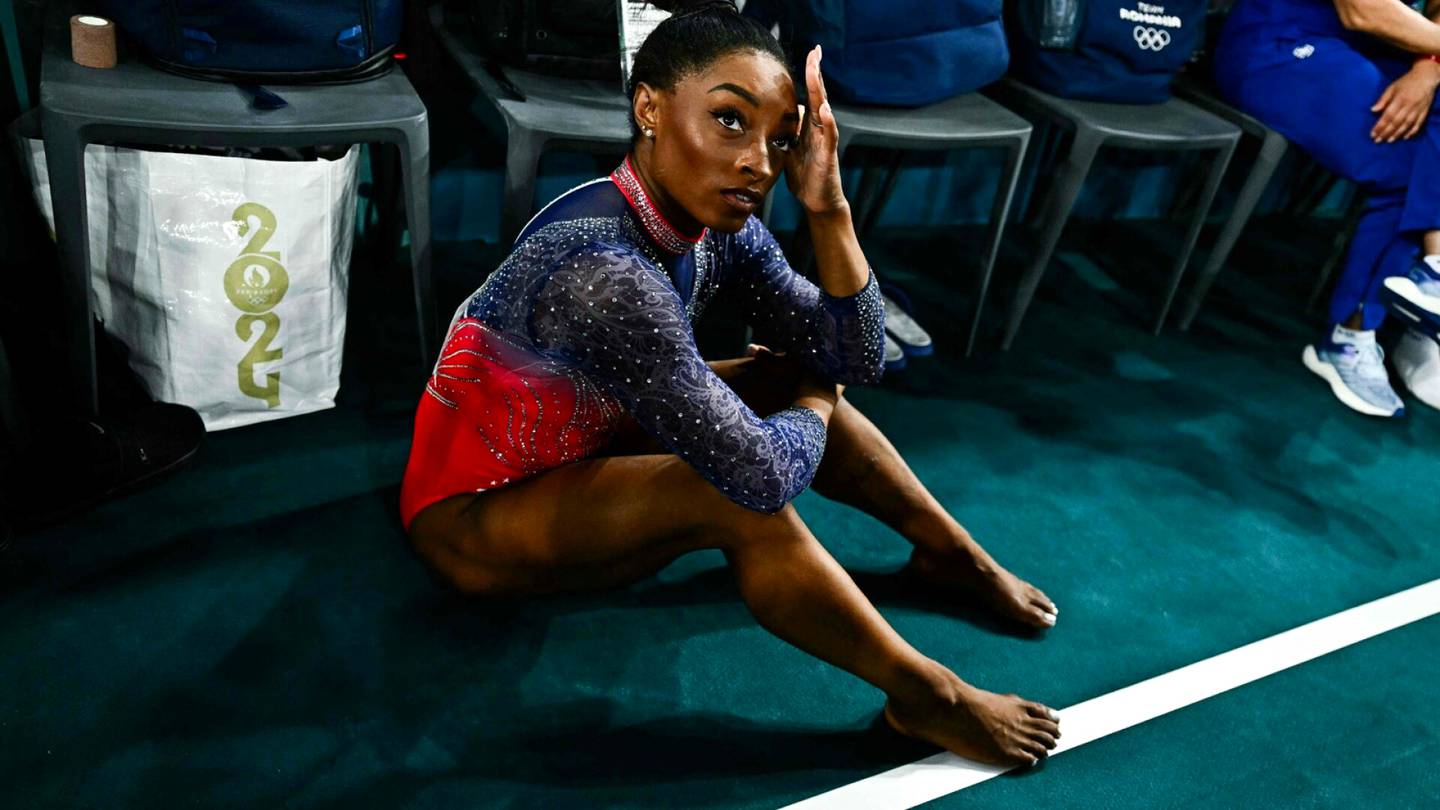 Olympialaiset | Yleisö hyssytteli Simone Bilesia kesken kisan – ”Se oli todella outoa”